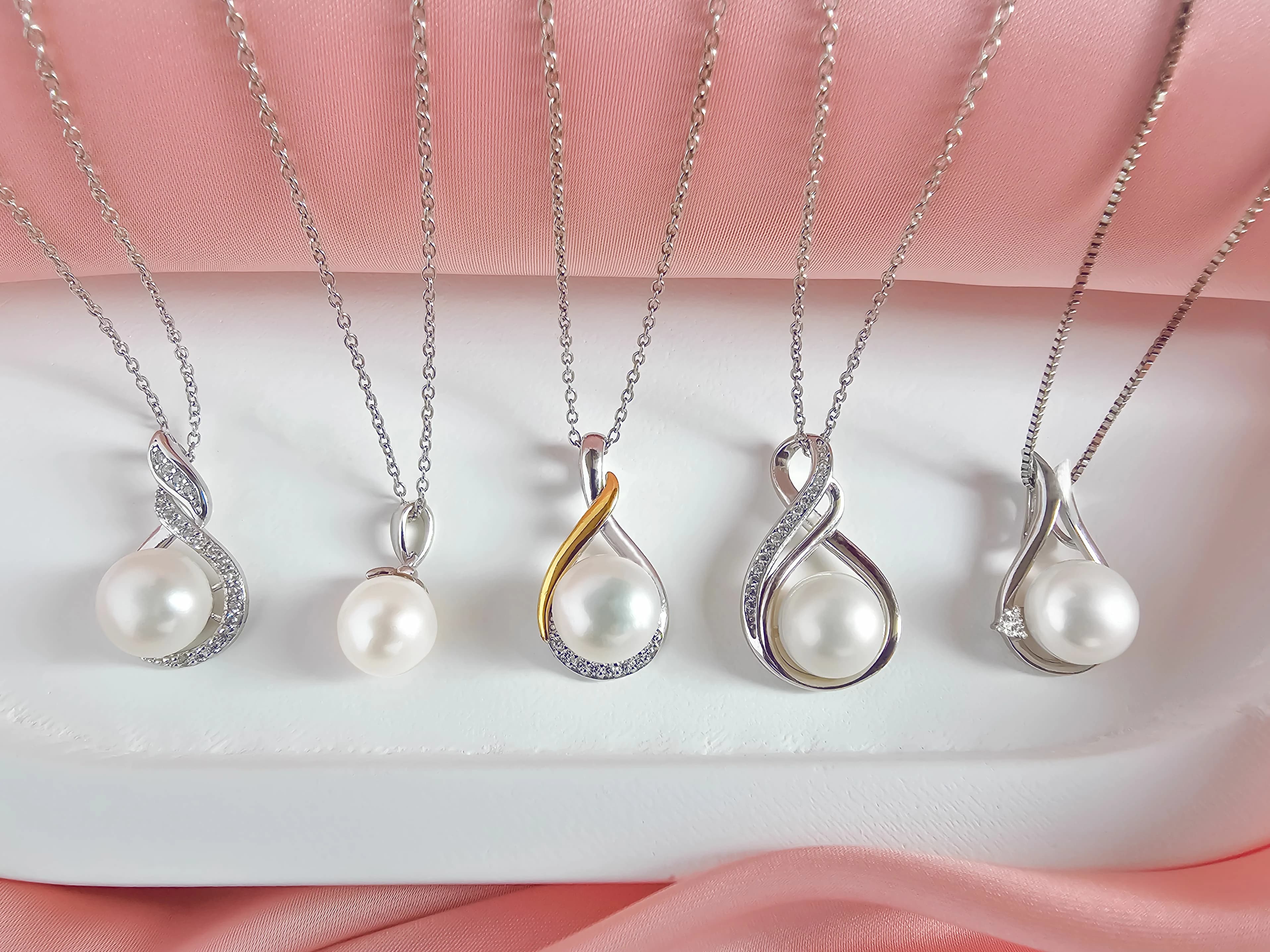 Pearlura signature collection