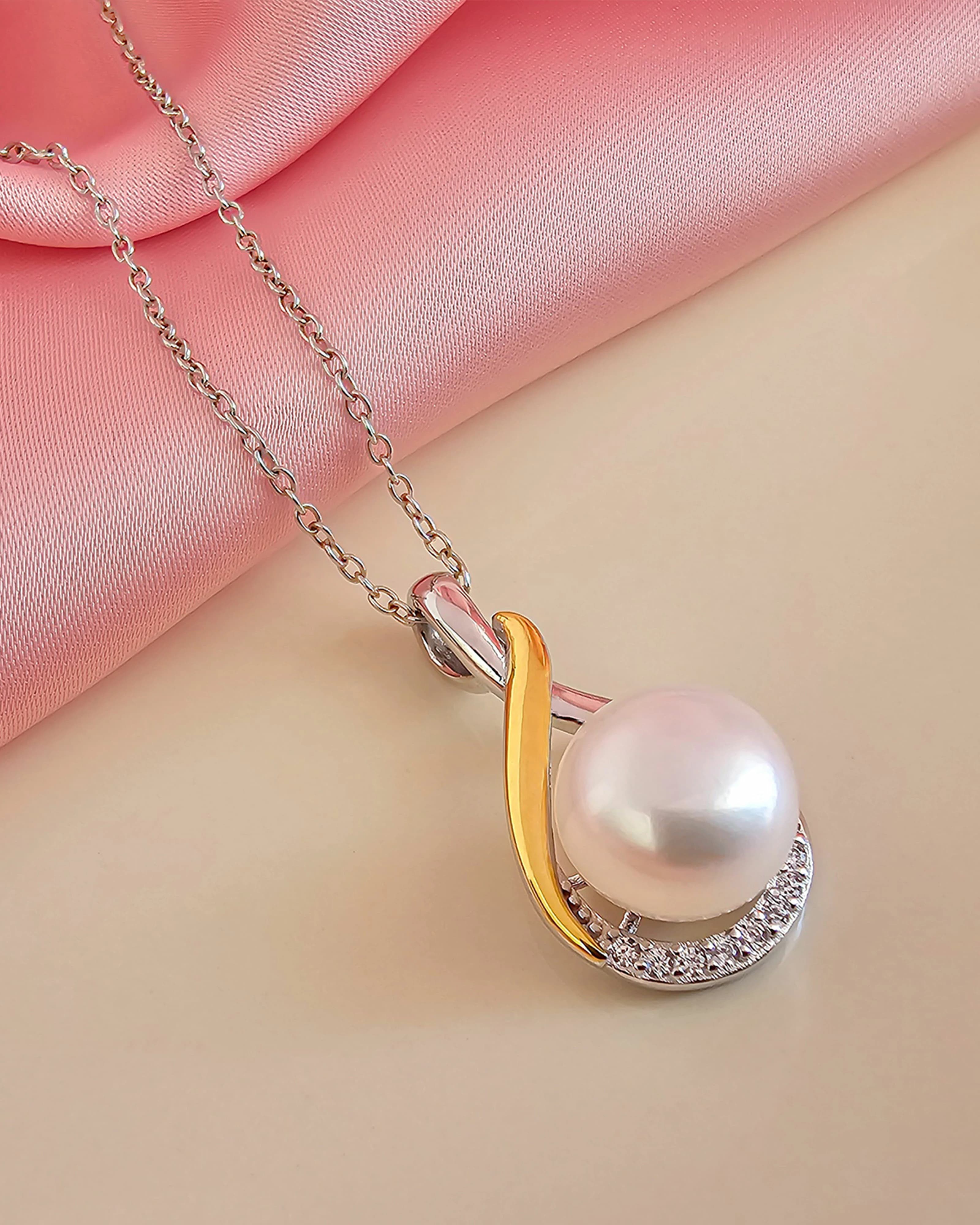 Dual Shade Pearl Necklace